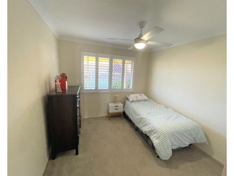 62 COORA ST, Wishart QLD 4122