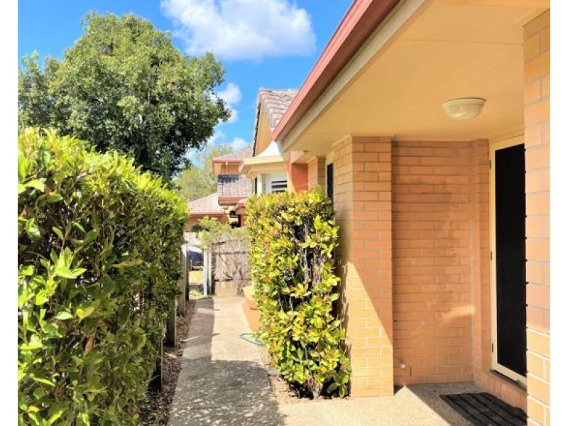 62 COORA ST, Wishart QLD 4122