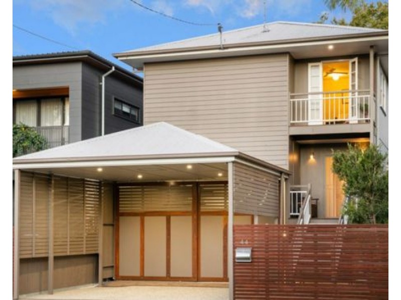 44 Gillan Street, Norman Park QLD 4170