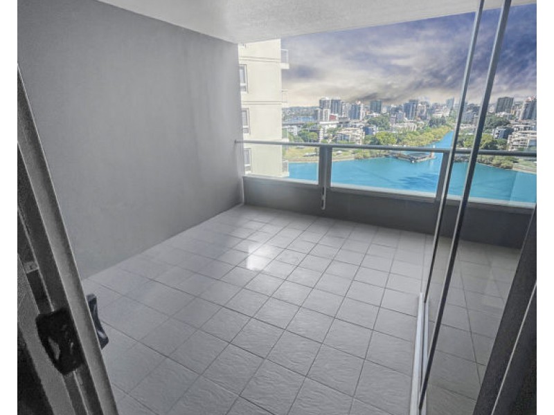 153/30 Macrossan Street, Brisbane City QLD 4000