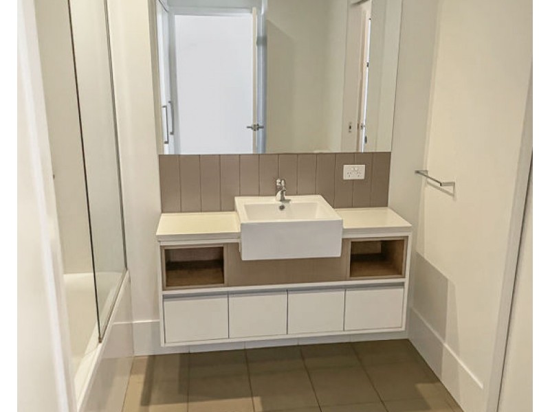 153/30 Macrossan Street, Brisbane City QLD 4000