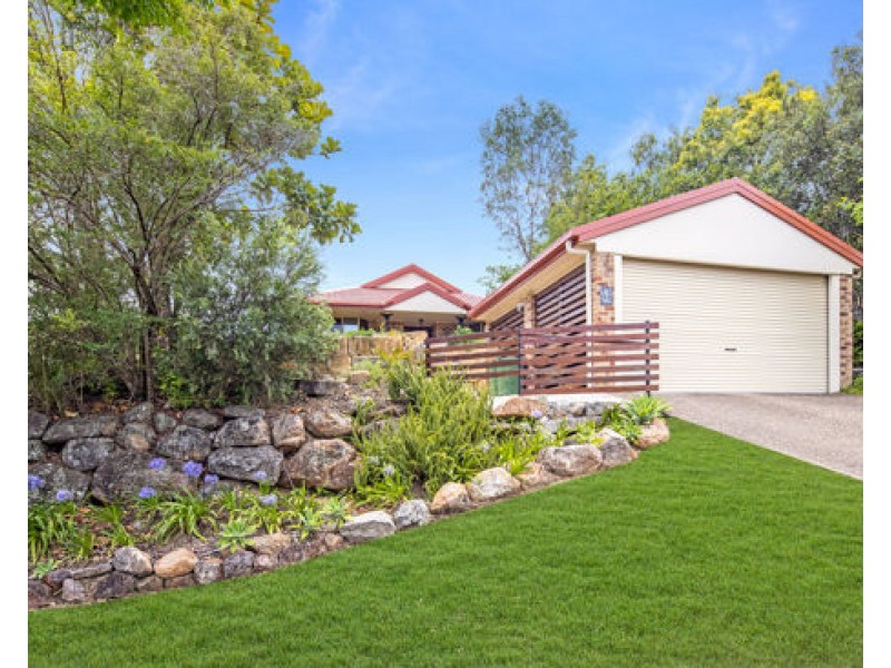 1 Alton Court, Albany Creek QLD 4035