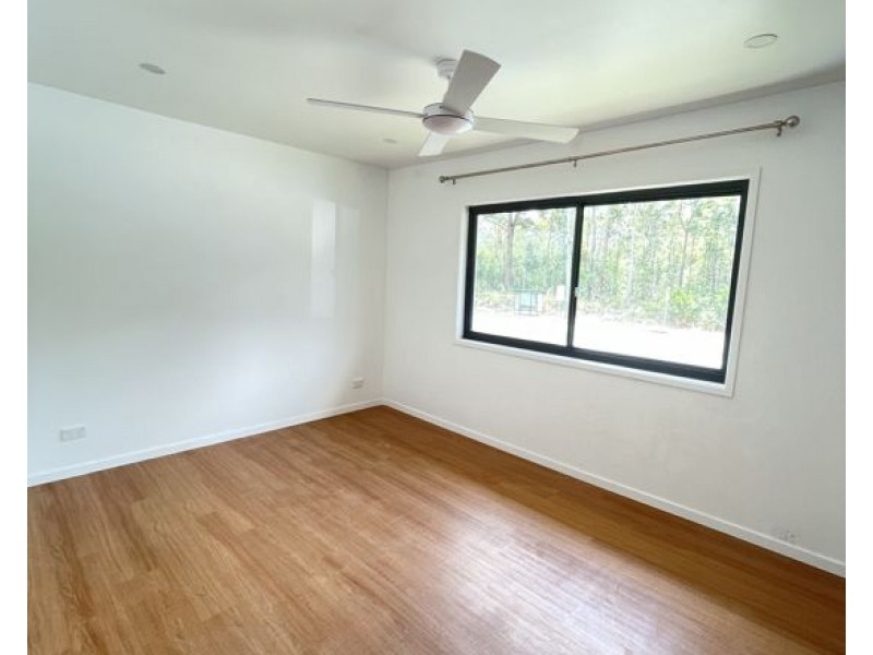 1 Estoril Street, Robertson QLD 4109