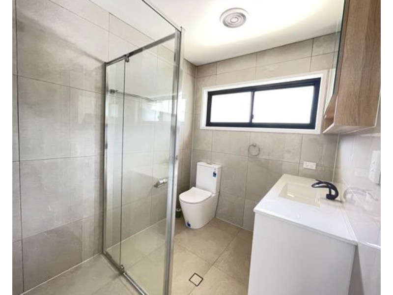 1 Estoril Street, Robertson QLD 4109