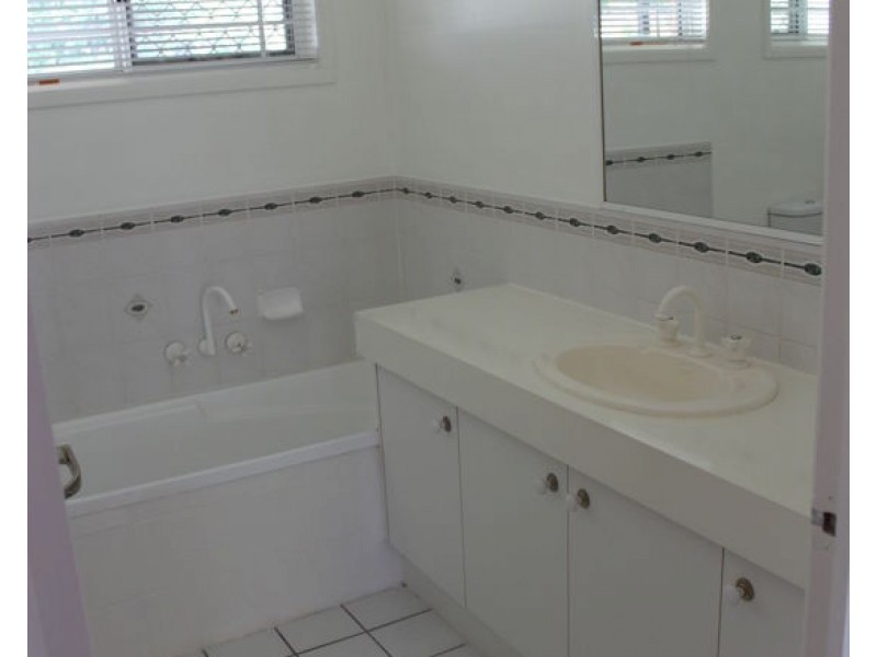 23 Melrose Pl, Eagleby QLD 4207