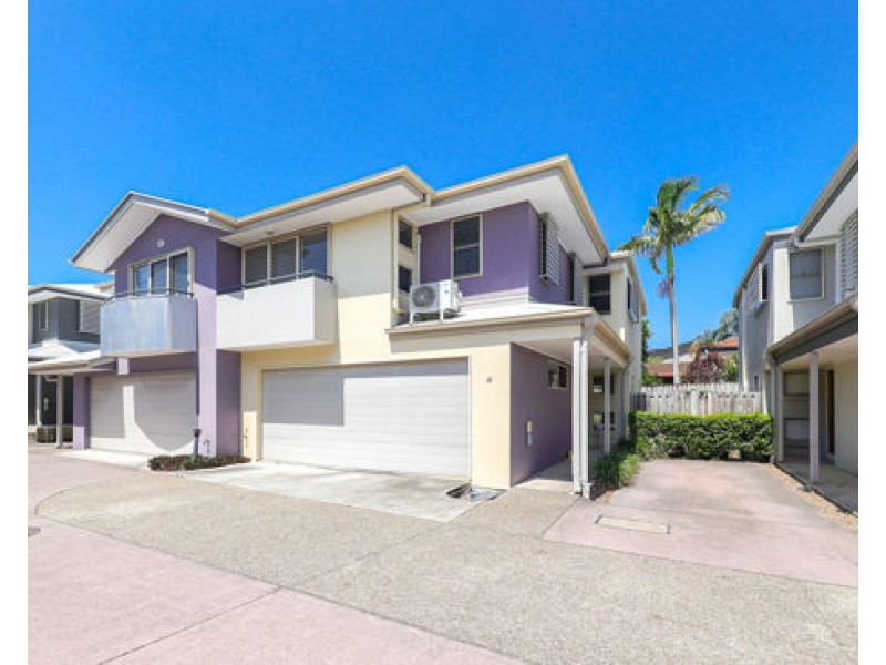 4 32-34 Margaret St, Southport QLD 4215