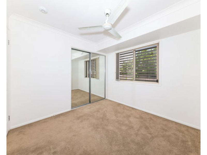 4 32-34 Margaret St, Southport QLD 4215