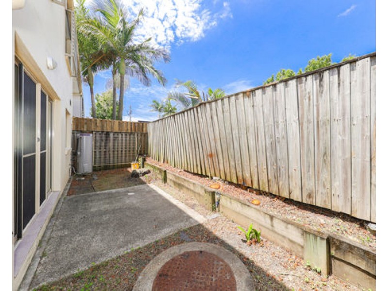 4 32-34 Margaret St, Southport QLD 4215