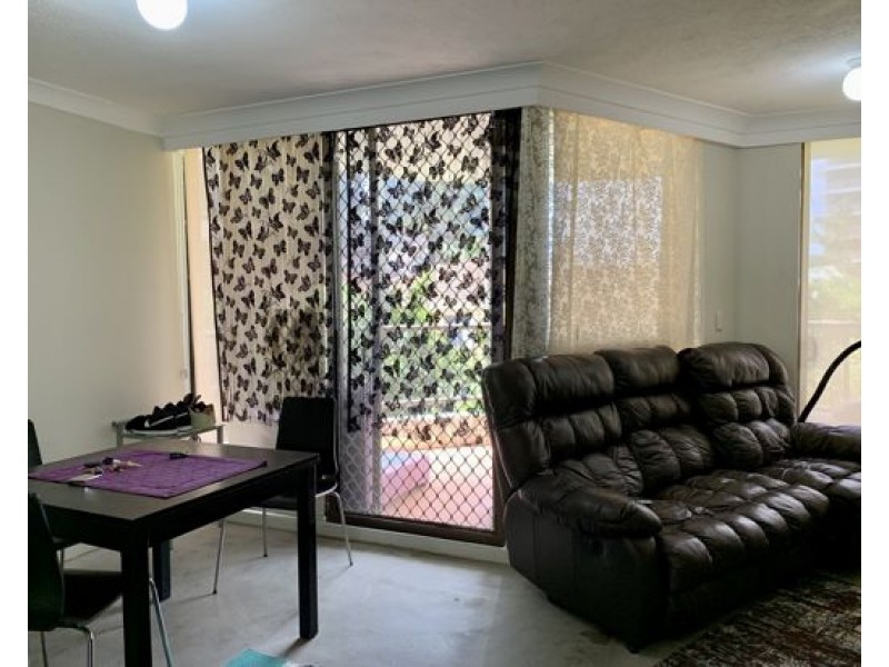 U4 219 surf parade, Surfers Paradise QLD 4217