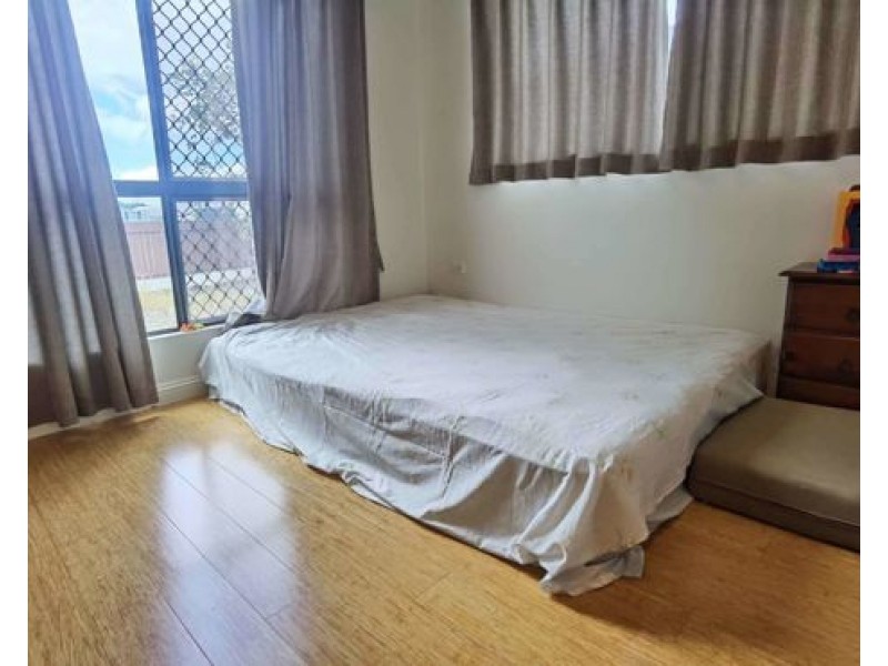 16 Botany Avenue, Redlynch QLD 4870