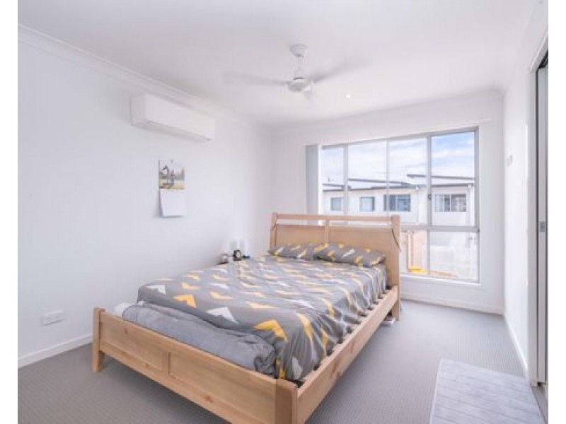 U10 1 Lavender Drive, Griffin QLD 4503