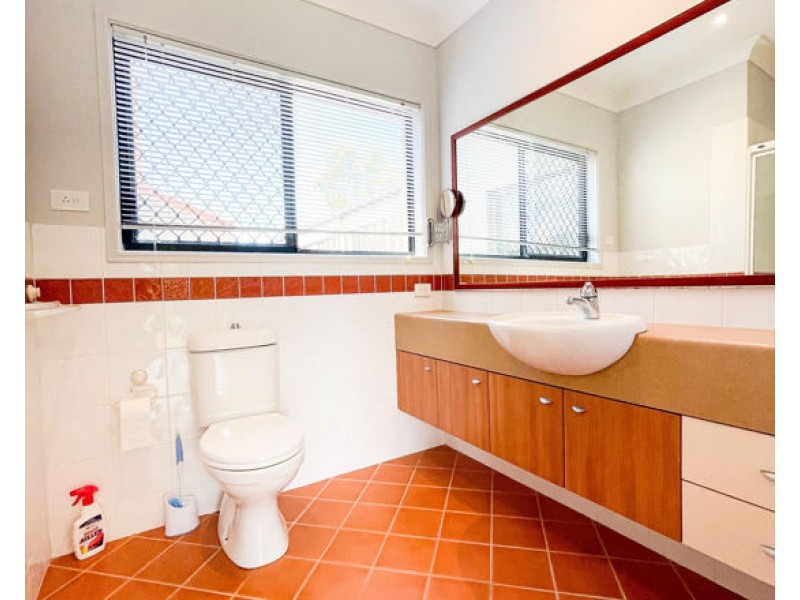 84 NARDOO STREET, Robina QLD 4226