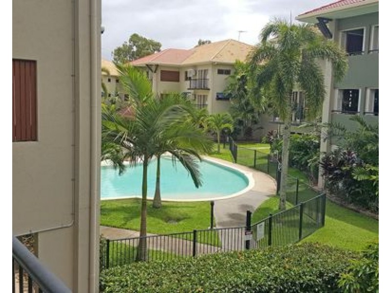 Unit 703 40 Clifton Road, Clifton Beach QLD 4879