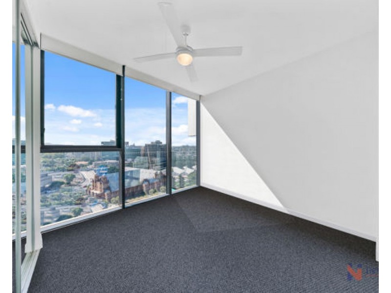 2010/ 10 Trinity Street, Fortitude Valley QLD 4006