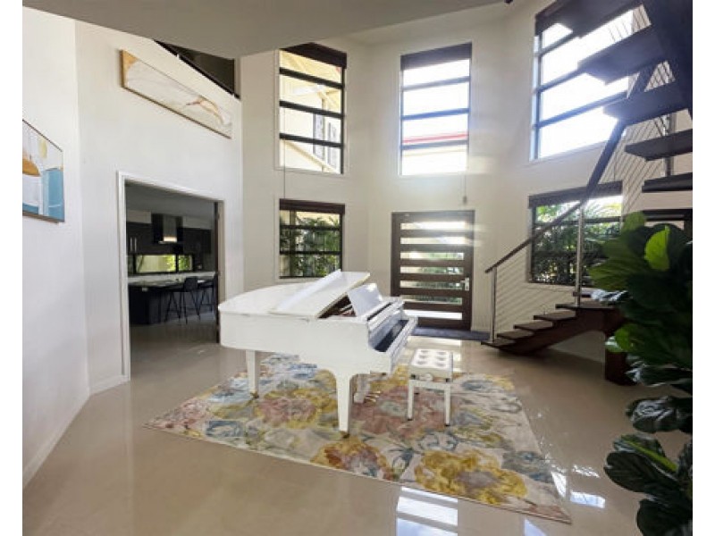 3103 Riverleigh Drive, Hope Island QLD 4212