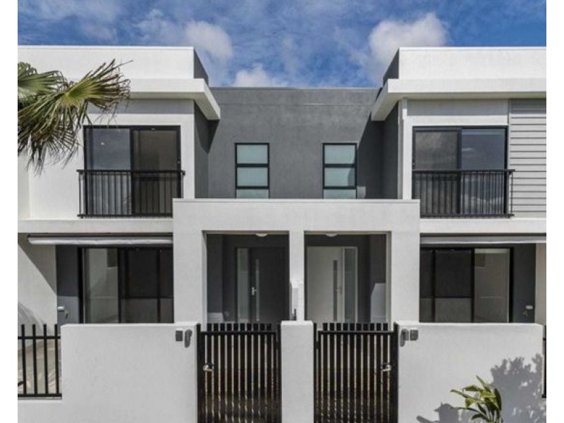 39 Park Lane, Hope Island QLD 4212