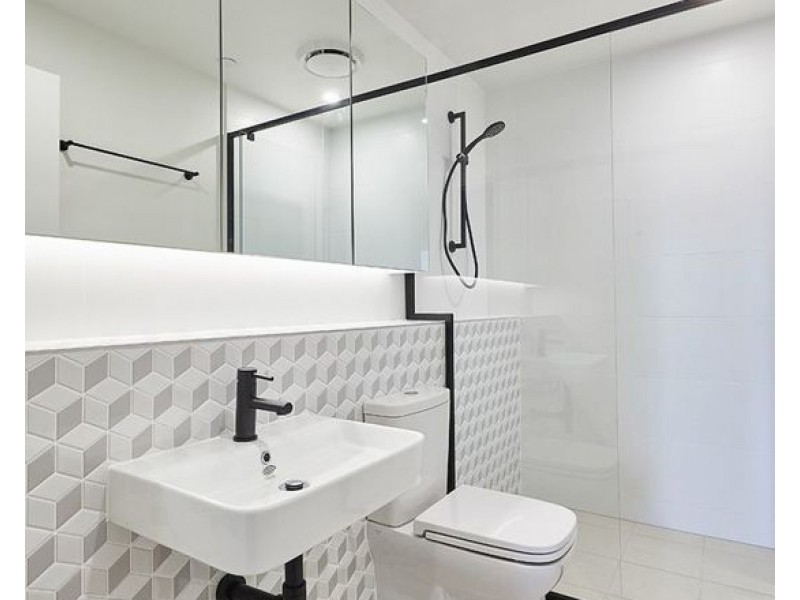 802/62 Logan Road, Woolloongabba QLD 4102