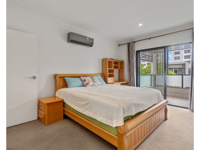 20 Fairlight Avenue, Robina QLD 4226