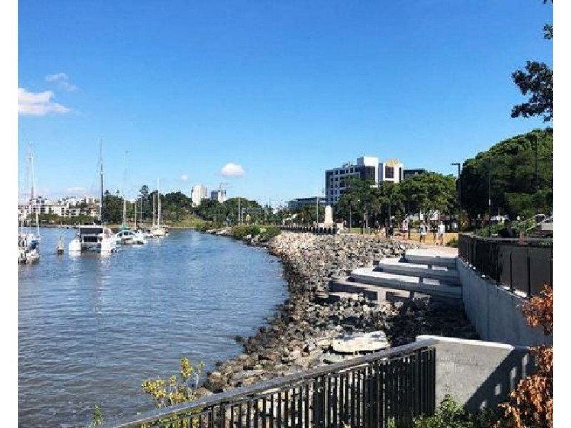 4044/37C Harbour Road, Hamilton QLD 4007