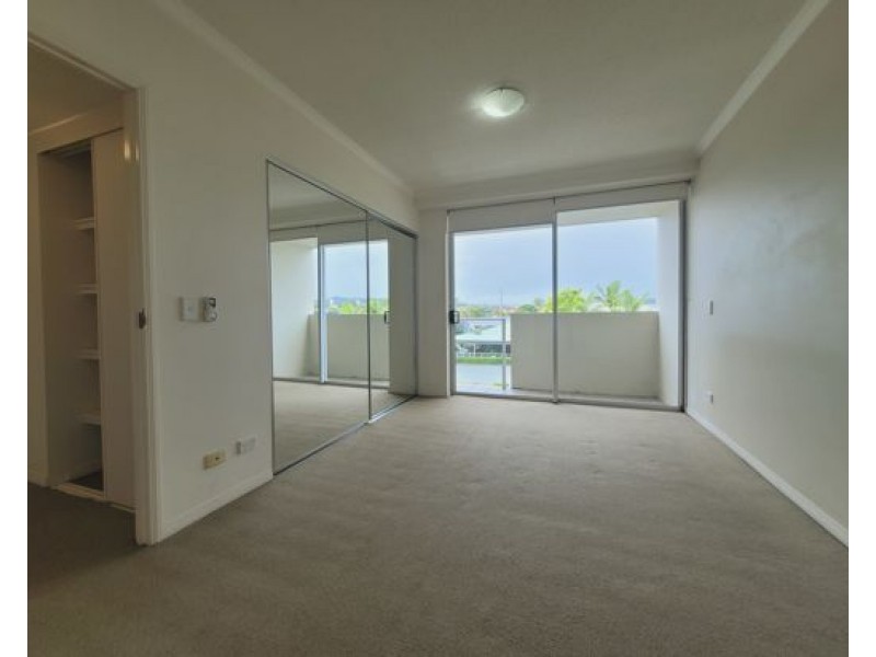 5202 12-14 Executive Dr, Burleigh Waters, Burleigh Waters QLD 4220
