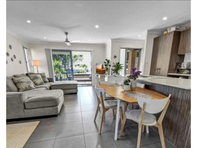 24 Carnarvon Ct, Pimpama QLD 4209