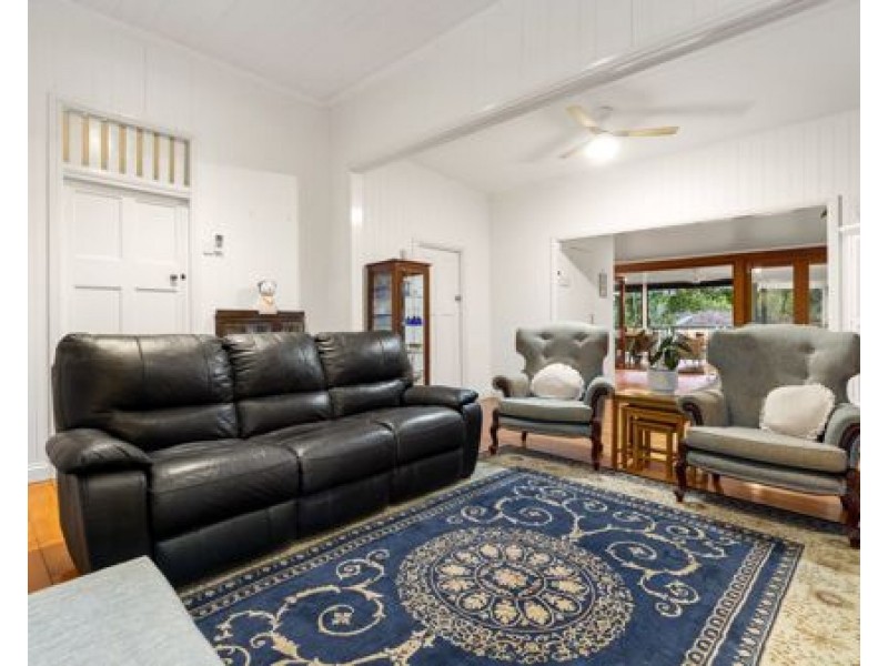 41 Gillan Street, Norman Park QLD 4170