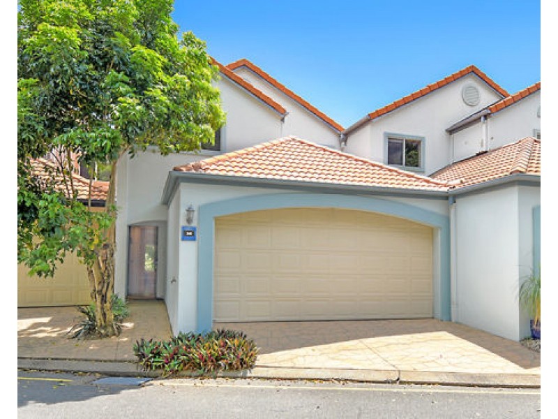 35 John Lund Drive, Hope Island QLD 4212