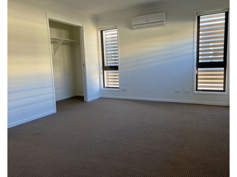 27/36 Avondale Cres, Parkinson QLD 4115