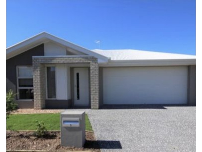 5 Napier Circuit, Silkstone QLD 4304
