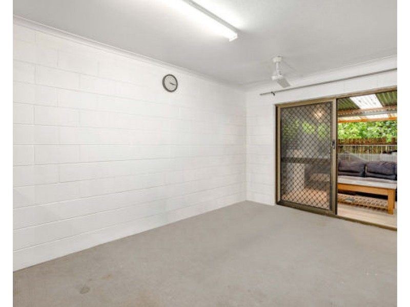 6/64 Pease Street, Manoora QLD 4870