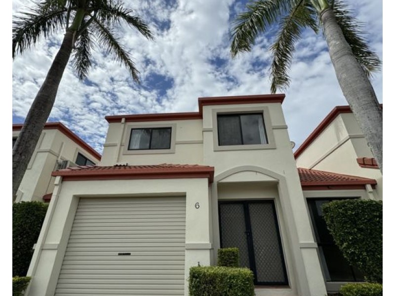 Unit 6 74 Plaza St, Wynnum West QLD 4178