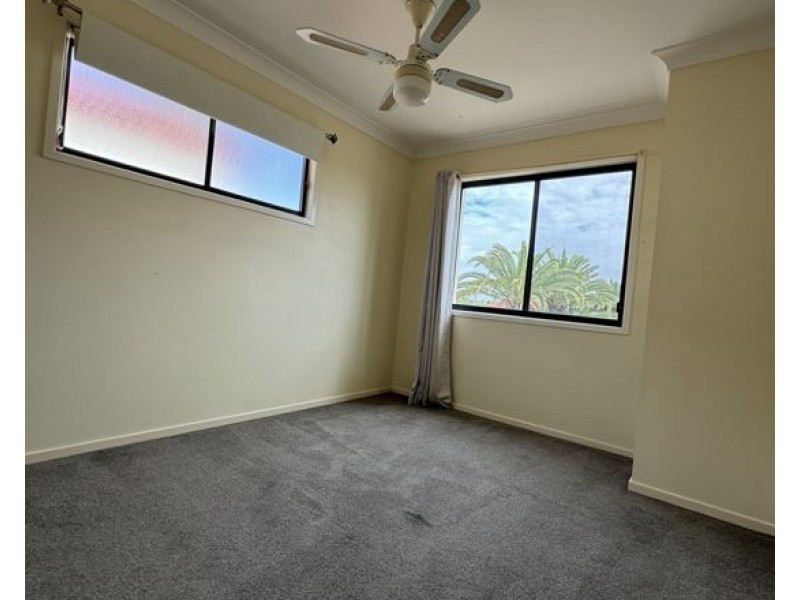 Unit 6 74 Plaza St, Wynnum West QLD 4178