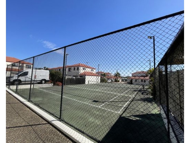 Unit 6 74 Plaza St, Wynnum West QLD 4178