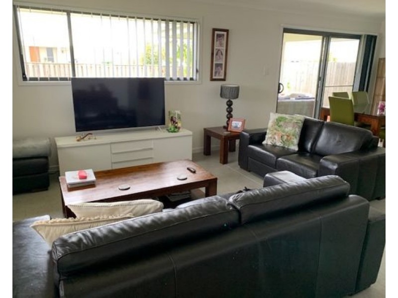1 Ioannou Place, Coomera QLD 4209