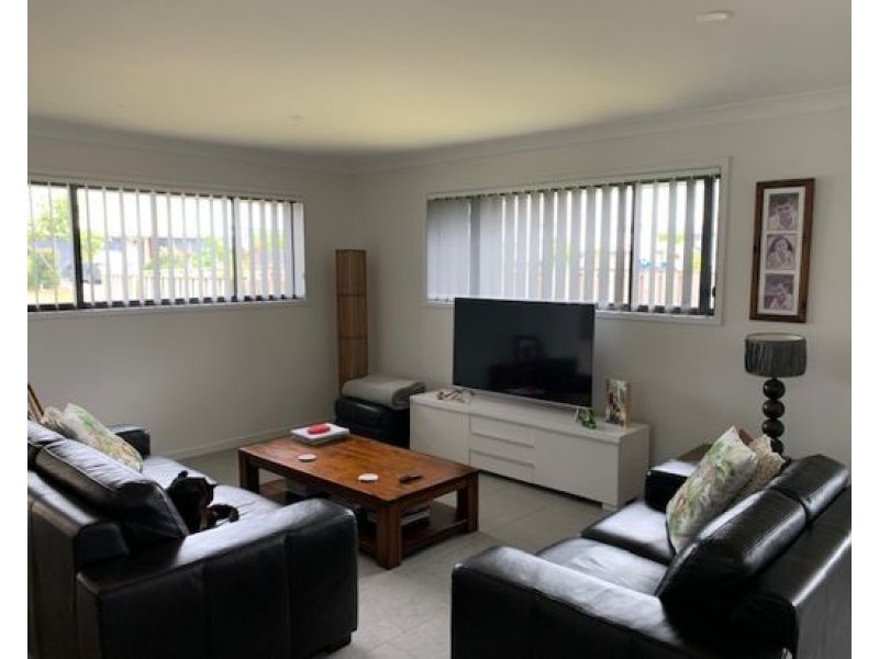 1 Ioannou Place, Coomera QLD 4209