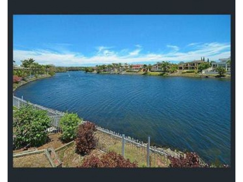 4 Warriewood Place, Robina QLD 4226