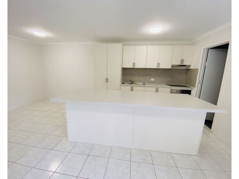 18/13-25 Cannington Place, Helensvale QLD 4212