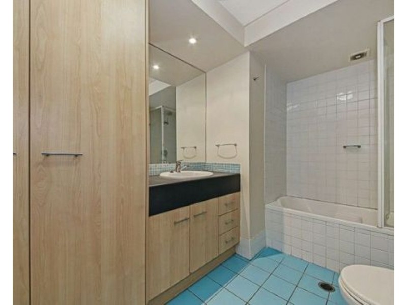 04025/38 Vincent Street, Indooroopilly QLD 4068
