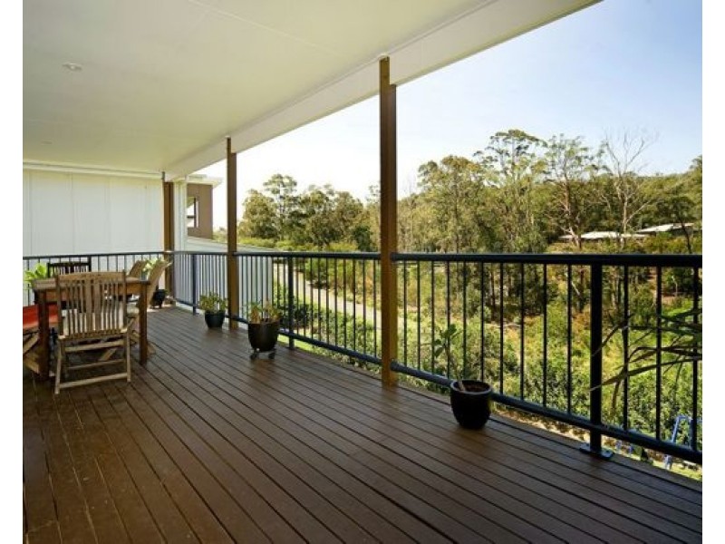 38 Cobb and Co Drive, Oxenford QLD 4210