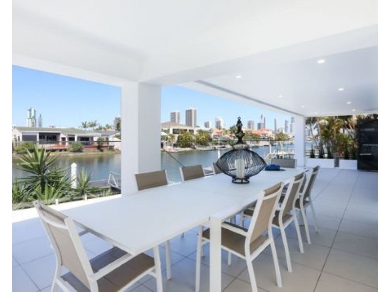 9 Norseman Court, Surfers Paradise QLD 4217