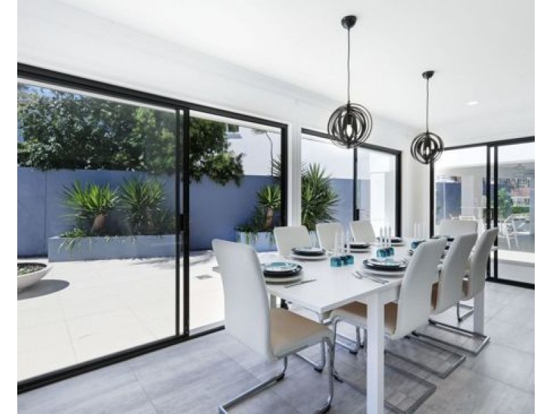 9 Norseman Court, Surfers Paradise QLD 4217