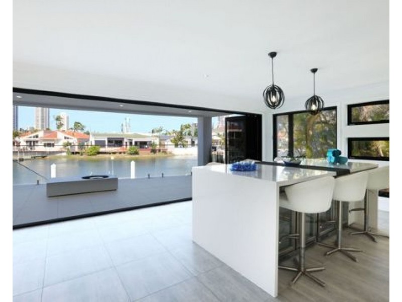 9 Norseman Court, Surfers Paradise QLD 4217