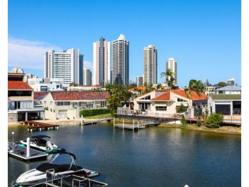 9 Norseman Court, Surfers Paradise QLD 4217