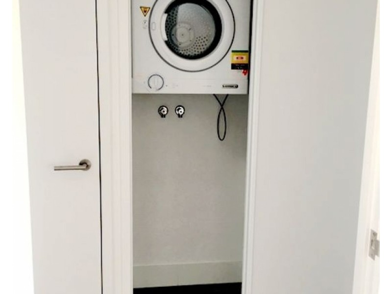 ID 21141345/ 11 Rolleston Street, Keperra QLD 4054