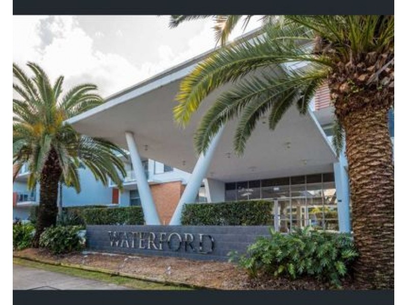 4313 UNIT 4313 / 1-7 Waterford Court Bundall QLD 4217, Bundall QLD 4217