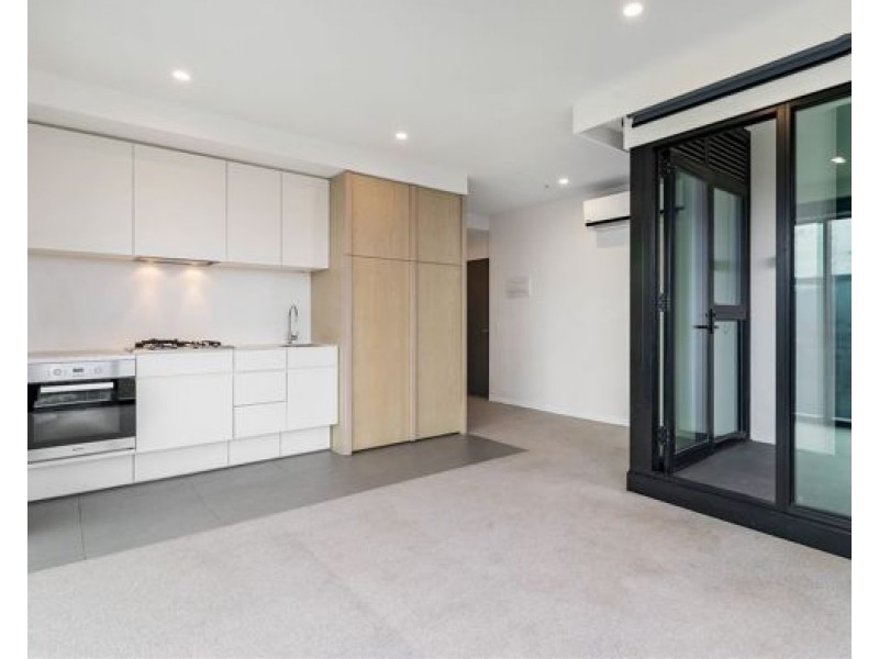 2005/8 Pearl River Road, Docklands VIC 3008