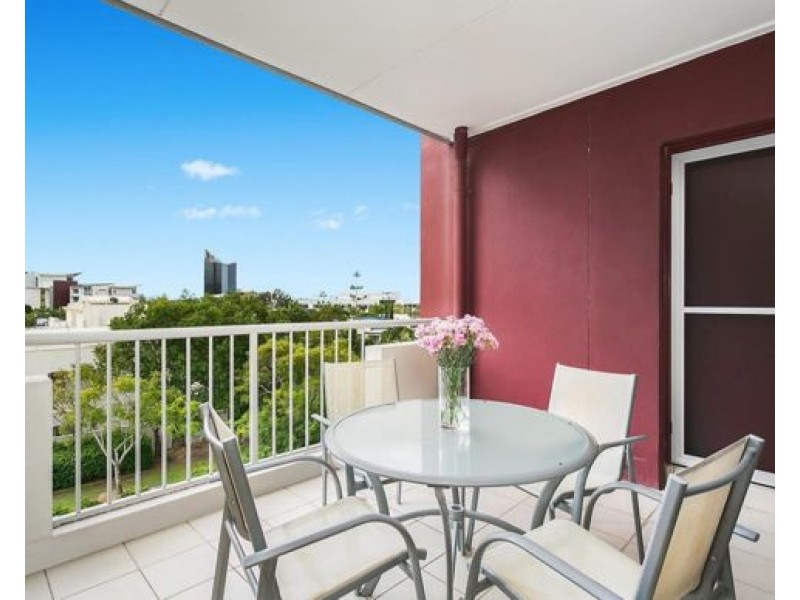 Unit 6 1 Arbour Ave, Robina QLD 4226