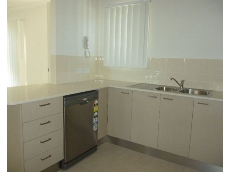 64 115 Todds Road, Lawnton QLD 4501