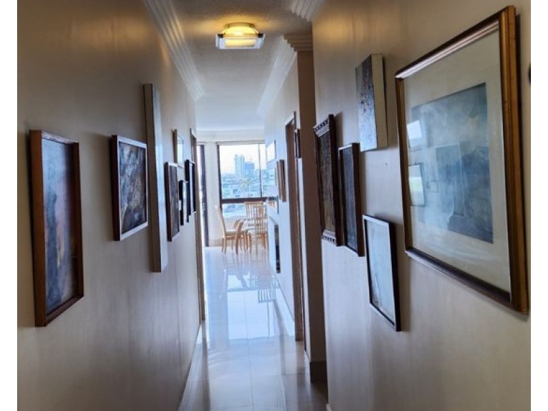 6 2890 Gold Coast Highway, Surfers Paradise QLD 4217