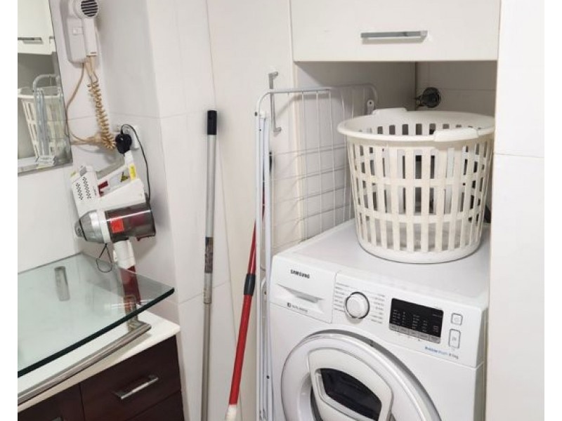 6 2890 Gold Coast Highway, Surfers Paradise QLD 4217